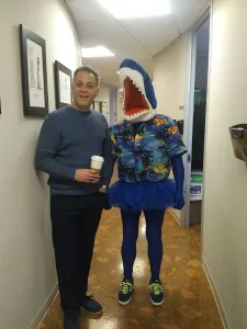 Dave and the Office Shark
/
Dave et le requin du bureau